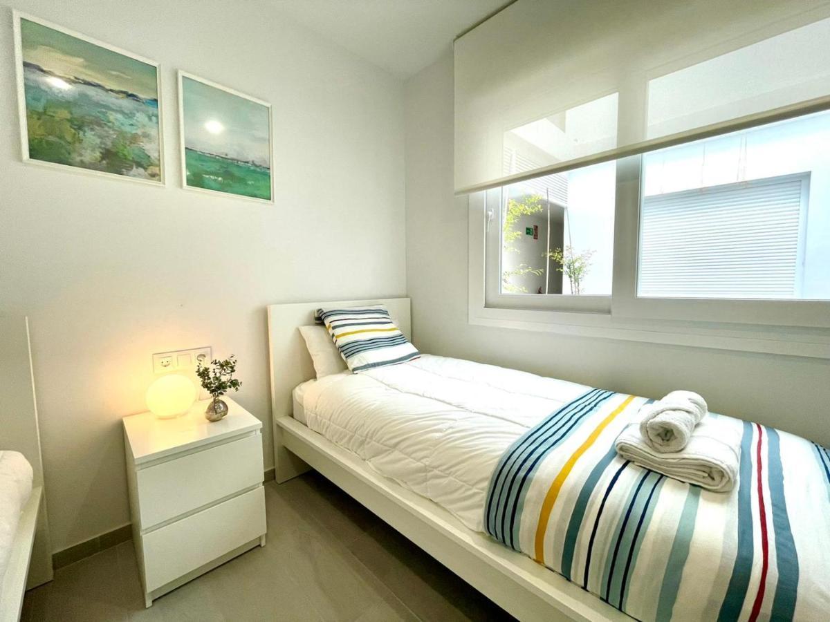 Gatu Premium Sandia Beach Lujo Junto Al Mar, Parking Y Piscina Comun," Preferente Mayores De 25 Anos Y Familias " El Puerto de Santa Maria Bagian luar foto