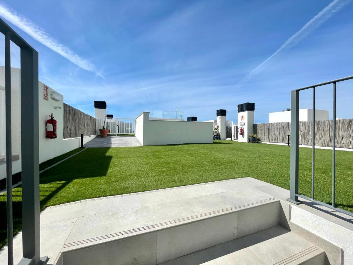 Gatu Premium Sandia Beach Lujo Junto Al Mar, Parking Y Piscina Comun," Preferente Mayores De 25 Anos Y Familias " El Puerto de Santa Maria Bagian luar foto